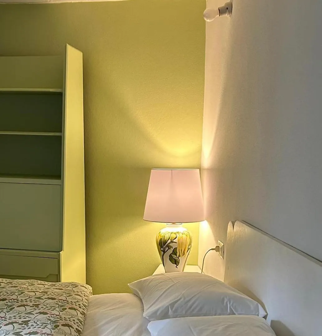 Le Lampade Di Brienno Apartment Italy