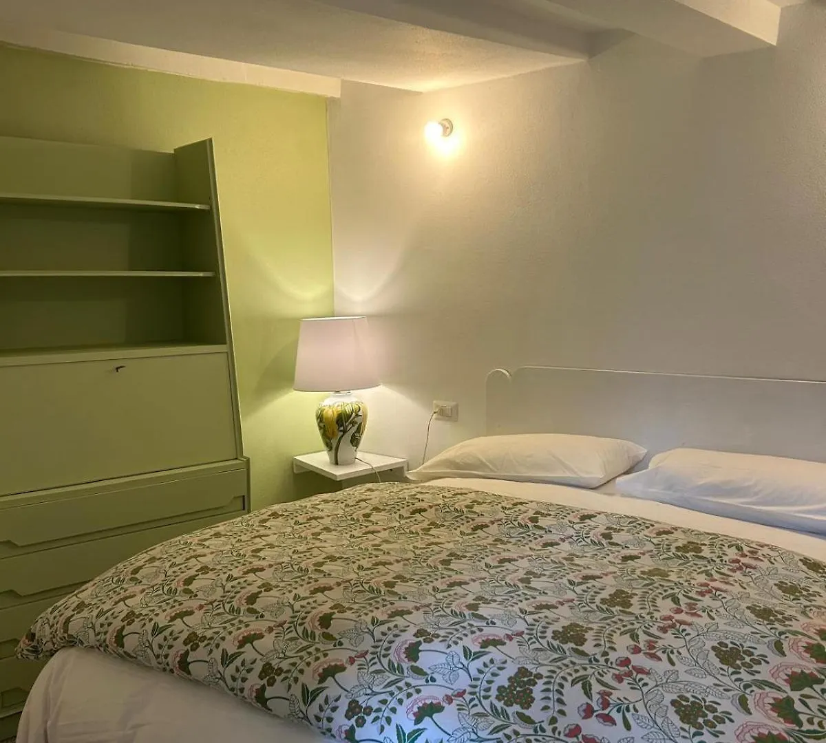 Le Lampade Di Brienno Apartment 0*,  Italy
